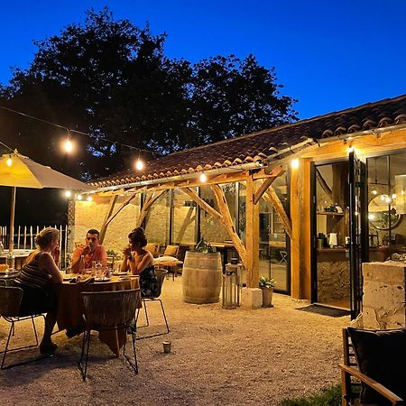 Dome Insolite Lichen Jacuzzi Et Petits-Dejeuners Inclus Gondrin Luaran gambar